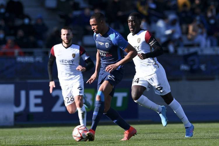 今夜体能课后；成都蓉城绝杀压哨备战法国杯；压力陡增；球探报告显示潜力的简单介绍