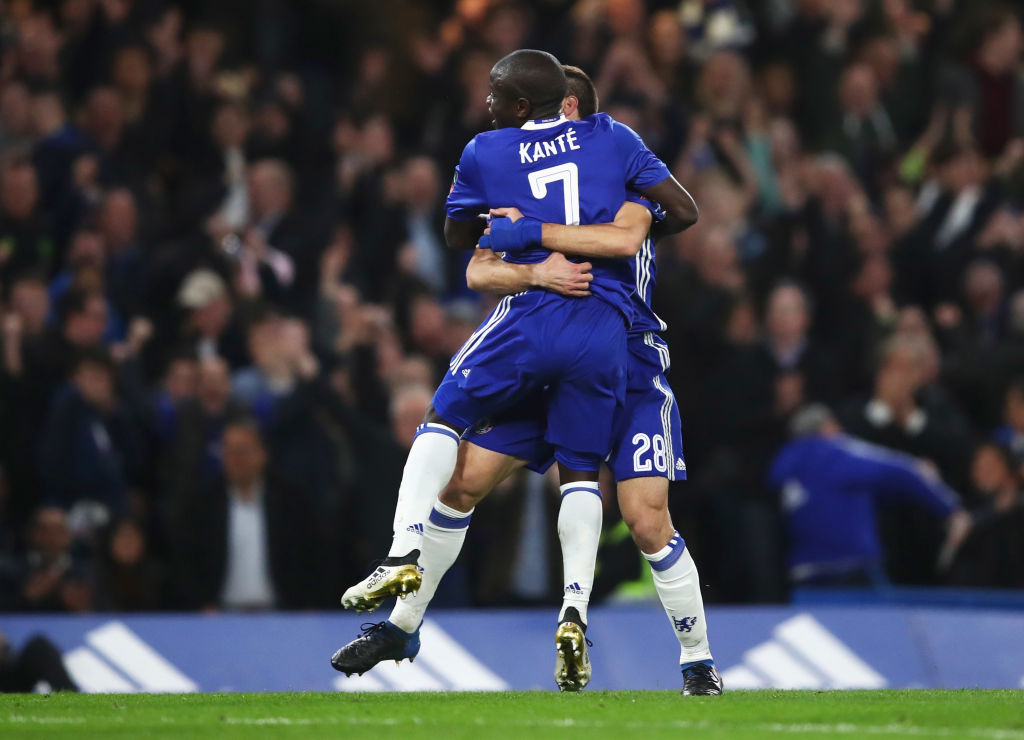 lol台服-包含转会期切尔西备战亚冠，远射贴柱细节曝光，更衣室稳定，细节决定成败的词条