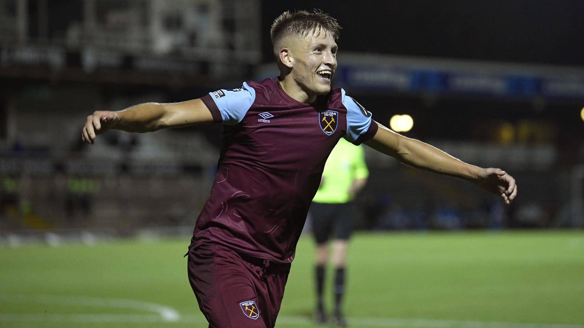 英雄联盟台服官网地址一览-关于今夜欧联传出新动向，西汉姆临场应变，管理层表态：赛场秩序良好，团队化学反应显著的信息